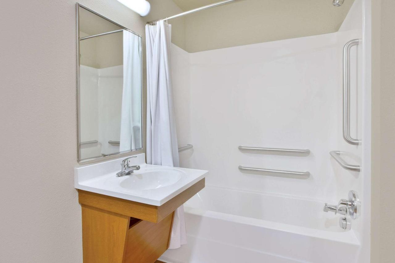 Woodspring Suites San Antonio North Live Oak I-35 Экстерьер фото